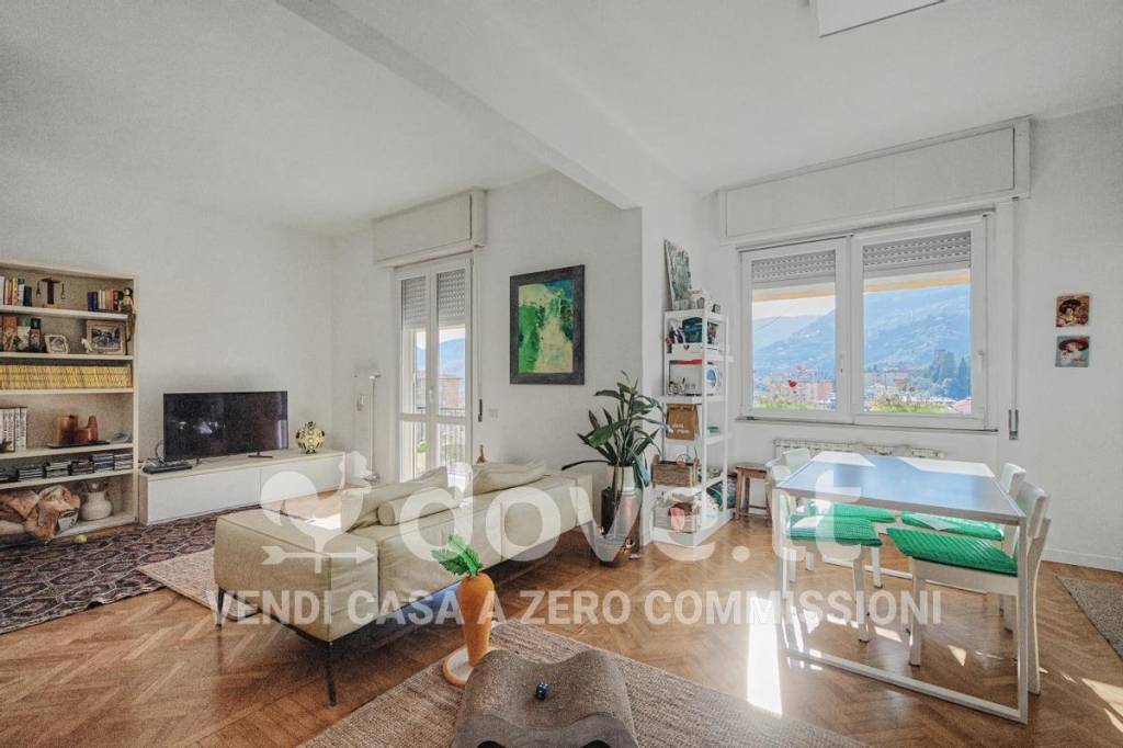 appartamento in vendita a La Spezia in zona Chiappa