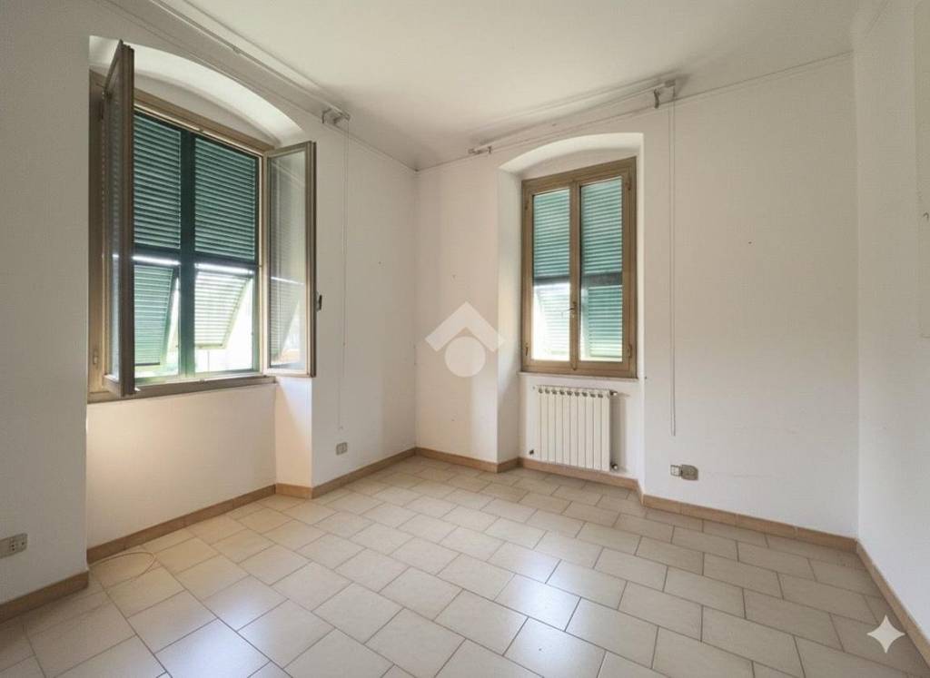 appartamento in vendita a La Spezia in zona Chiappa