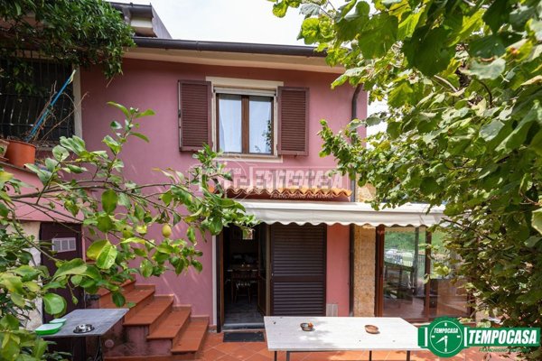 casa indipendente in vendita a La Spezia