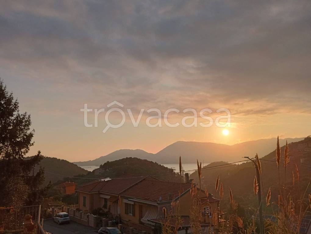 appartamento in vendita a La Spezia in zona Pitelli