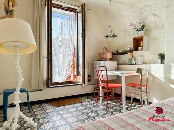 casa indipendente in vendita a La Spezia