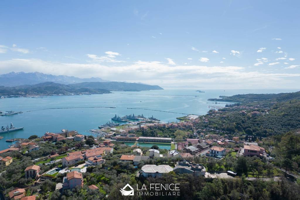 villa in vendita a La Spezia