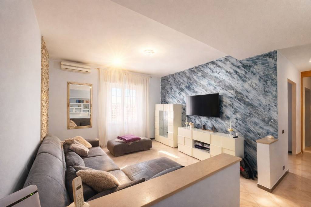 appartamento in vendita a La Spezia in zona Chiappa