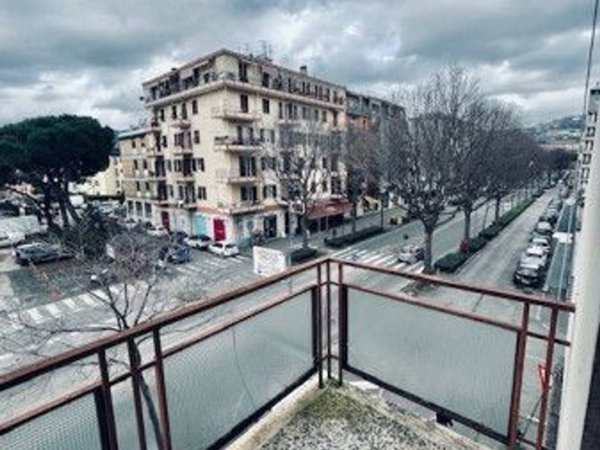 appartamento in vendita a La Spezia in zona Canaletto / Buonviaggio / Migliarina
