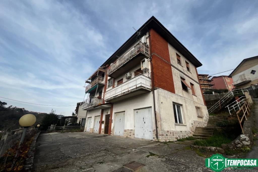 appartamento in vendita a La Spezia in zona Canaletto / Buonviaggio / Migliarina