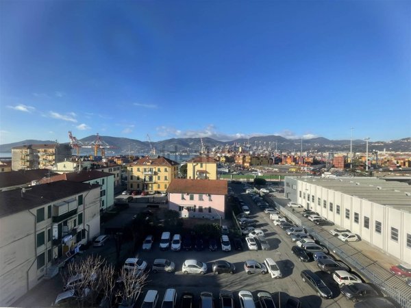 ufficio in vendita a La Spezia