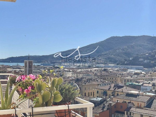 appartamento in vendita a La Spezia in zona Centro Storico