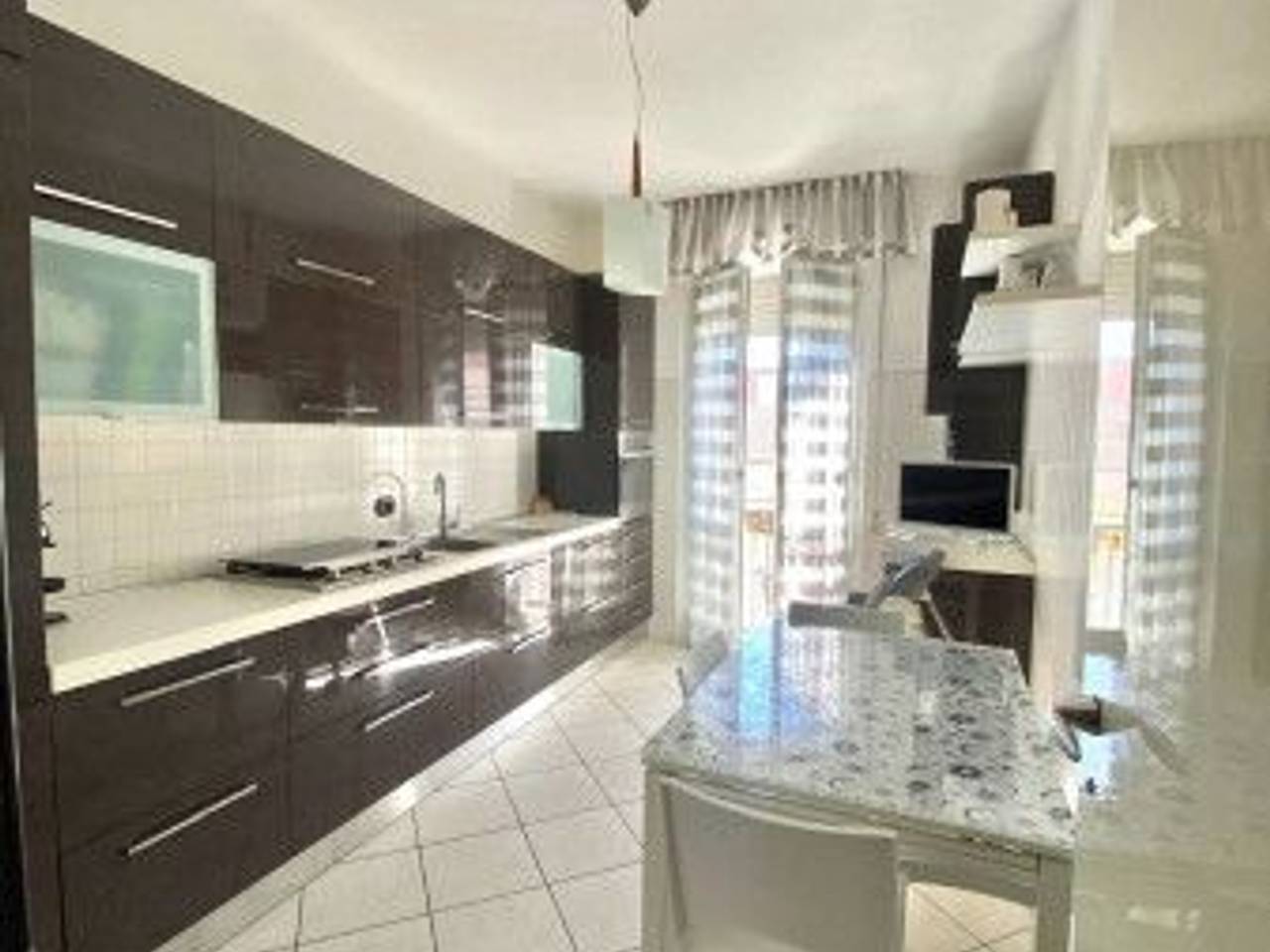 appartamento in vendita a La Spezia in zona Canaletto / Buonviaggio / Migliarina