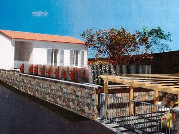 casa indipendente a La Spezia in zona Canaletto / Buonviaggio / Migliarina