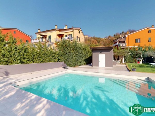 casa indipendente in vendita a La Spezia in zona Pitelli