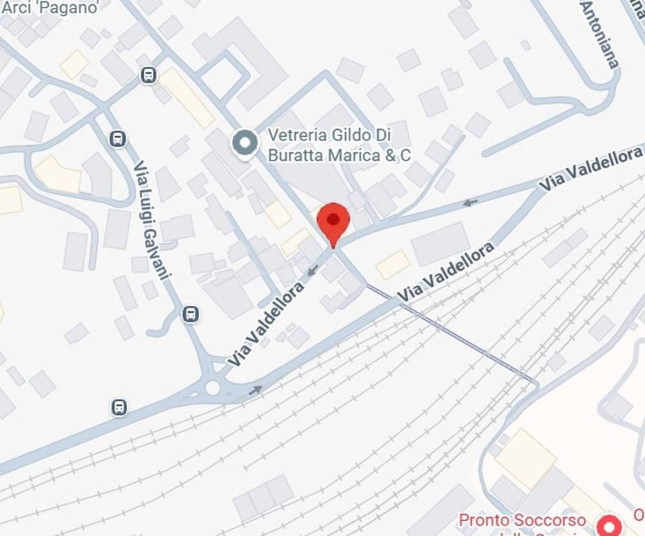 negozio in vendita a La Spezia in zona Valdellora