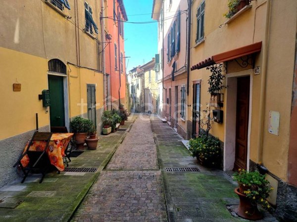 appartamento in vendita a La Spezia in zona Pitelli