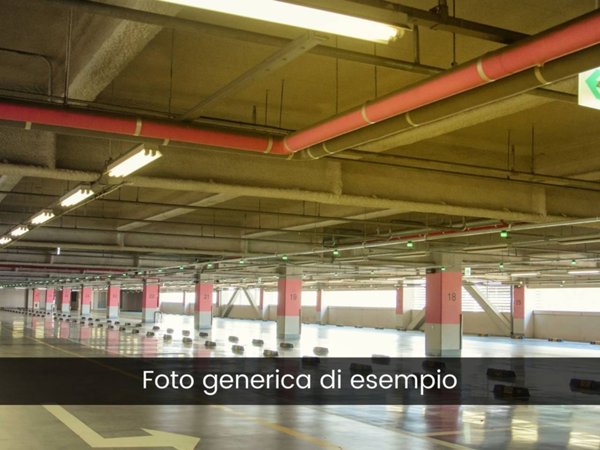 negozio in vendita a La Spezia in zona Centro Storico