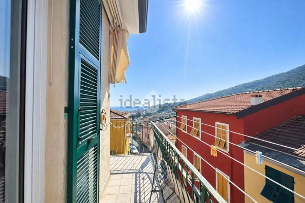 appartamento in vendita a La Spezia in zona Chiappa