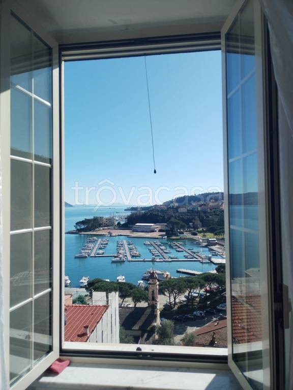 appartamento in vendita a La Spezia in zona Centro Storico