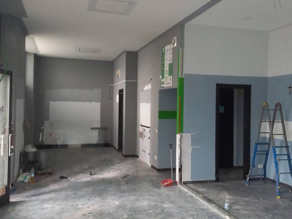 negozio in vendita a La Spezia in zona Centro Storico