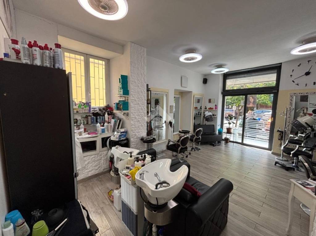 negozio in vendita a La Spezia in zona Centro Storico