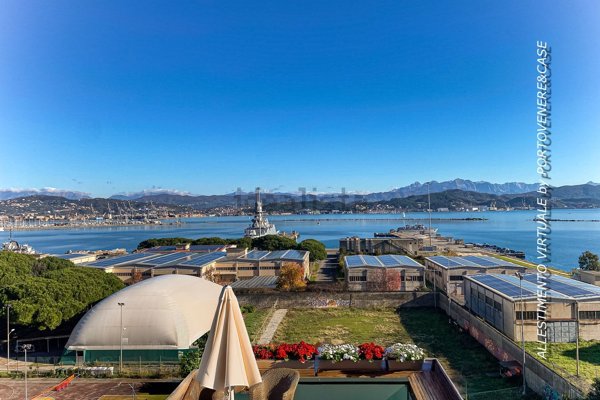 casa indipendente in vendita a La Spezia in zona Centro Storico