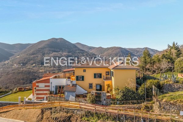 casa semindipendente in vendita a La Spezia in zona La Foce / Sant'Anna