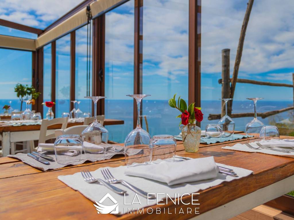 casa indipendente in vendita a La Spezia in zona Marola