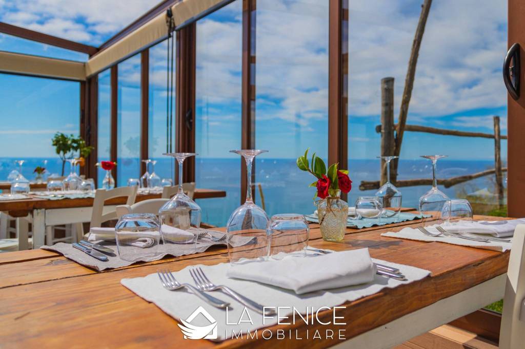 casa indipendente in vendita a La Spezia in zona Campiglia