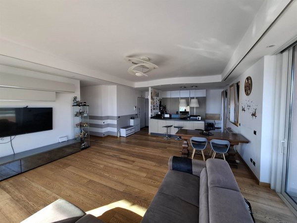 appartamento in vendita a La Spezia in zona Canaletto / Buonviaggio / Migliarina