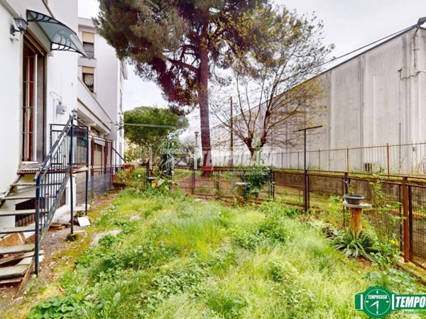 appartamento in vendita a La Spezia in zona Canaletto / Buonviaggio / Migliarina