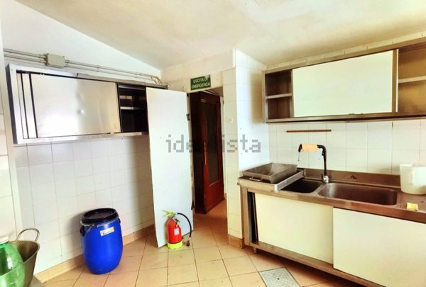 locale commerciale in vendita a La Spezia in zona Centro Storico