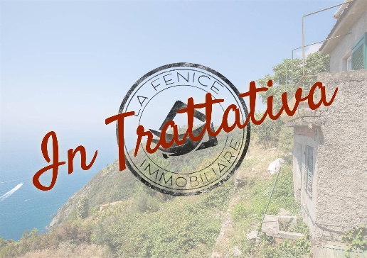 appartamento in vendita a La Spezia in zona Biassa