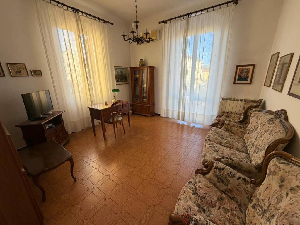 appartamento in vendita a La Spezia in zona Canaletto / Buonviaggio / Migliarina