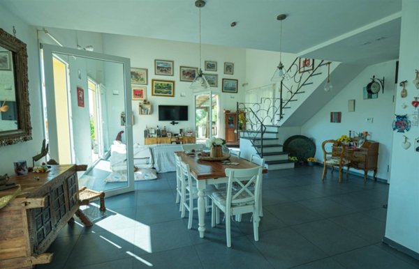 casa indipendente in vendita a La Spezia in zona San Venerio