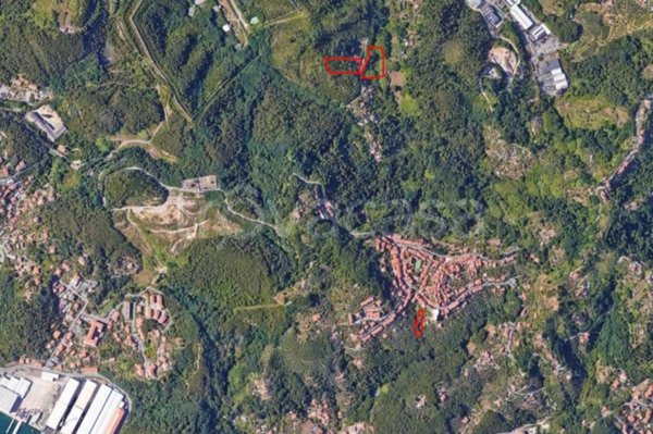 terreno edificabile in vendita a La Spezia in zona Pitelli