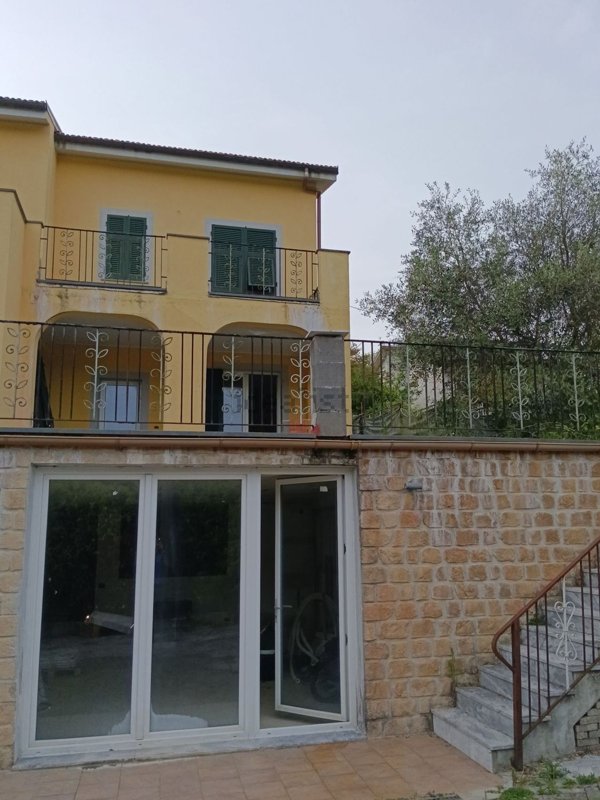 quadrivano in vendita a La Spezia