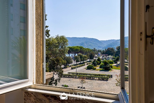 appartamento in vendita a La Spezia in zona Centro Storico