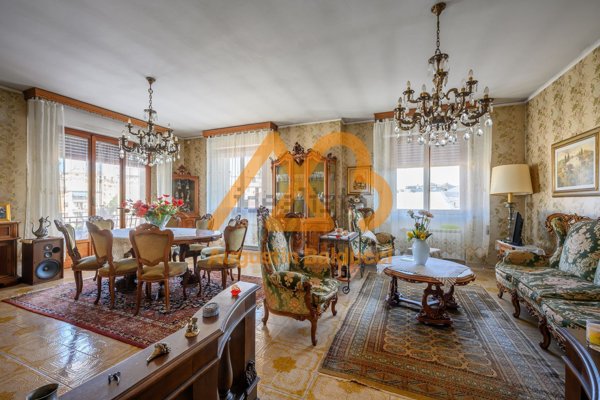 appartamento in vendita a La Spezia in zona Canaletto / Buonviaggio / Migliarina