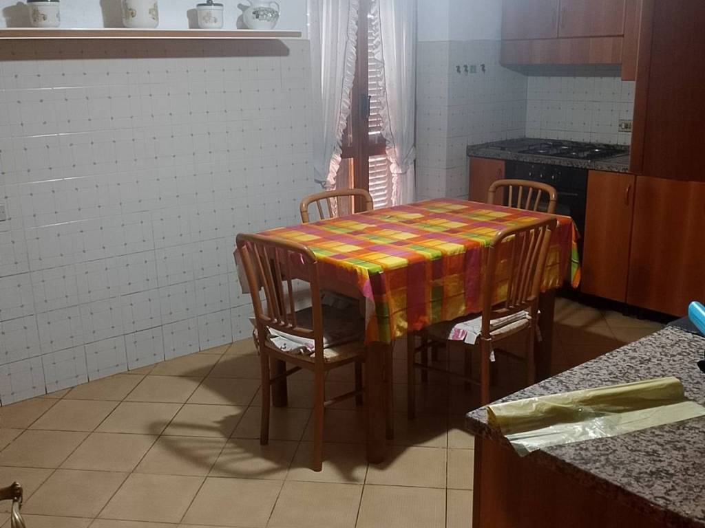 casa indipendente in vendita a La Spezia in zona Chiappa