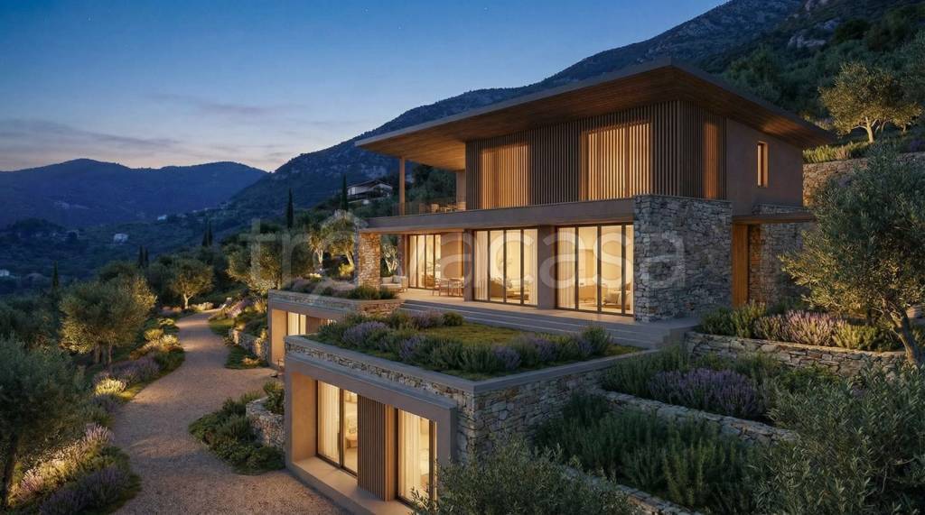 casa indipendente in vendita a La Spezia in zona Chiappa