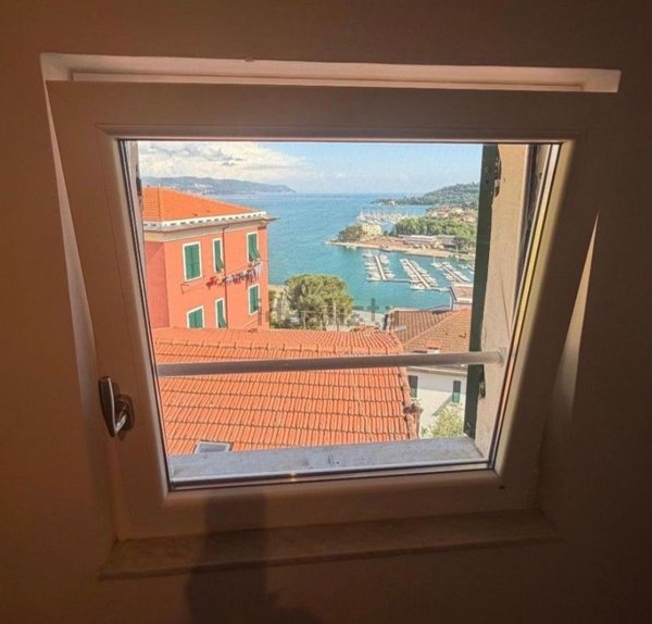 appartamento in vendita a La Spezia in zona Cadimare