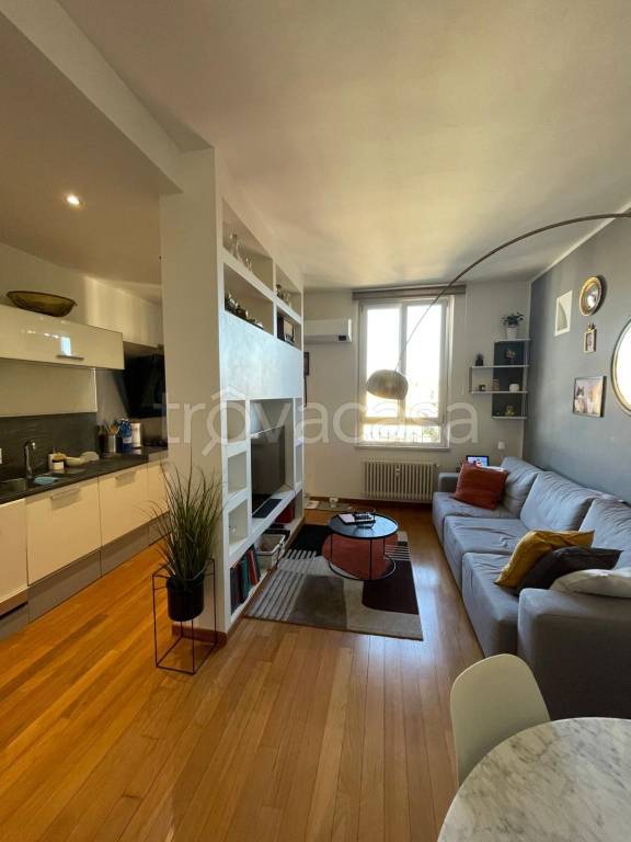 appartamento in vendita a La Spezia in zona Canaletto / Buonviaggio / Migliarina