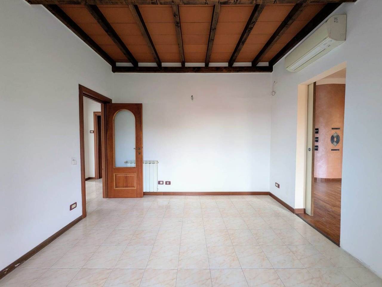 appartamento in vendita a La Spezia in zona Montepertico