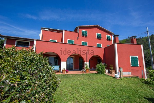casa indipendente in vendita a La Spezia