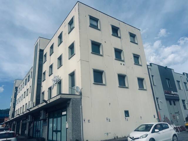appartamento in vendita a La Spezia in zona Canaletto / Buonviaggio / Migliarina