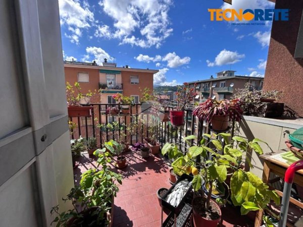 appartamento in vendita a La Spezia in zona Canaletto / Buonviaggio / Migliarina