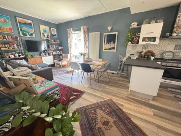 casa indipendente a La Spezia in zona Canaletto / Buonviaggio / Migliarina