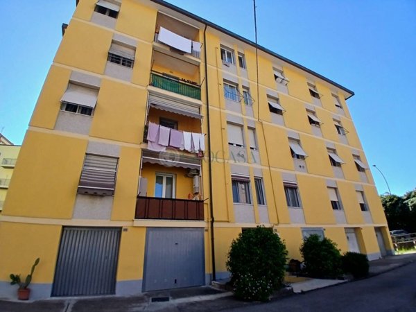 appartamento in vendita a La Spezia in zona Canaletto / Buonviaggio / Migliarina