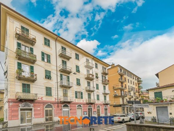 appartamento in vendita a La Spezia in zona Chiappa