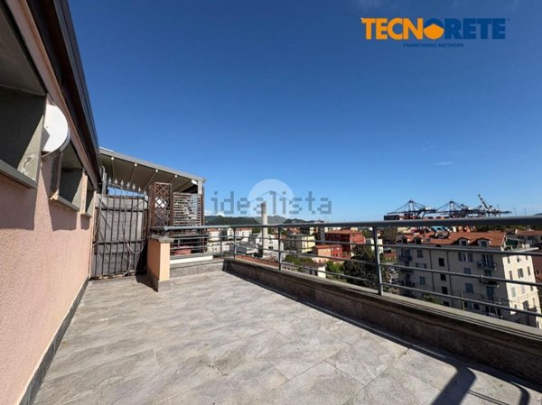 appartamento in vendita a La Spezia in zona Canaletto / Buonviaggio / Migliarina