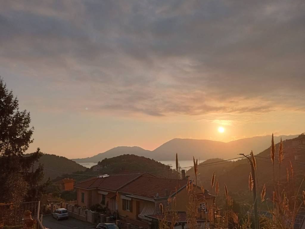 appartamento in vendita a La Spezia in zona Fossamastra