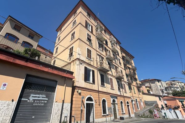 appartamento in vendita a La Spezia in zona Marola