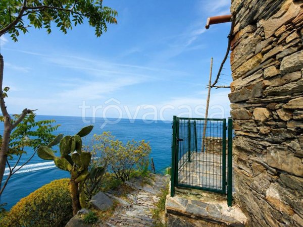 casa indipendente in vendita a La Spezia in zona Biassa